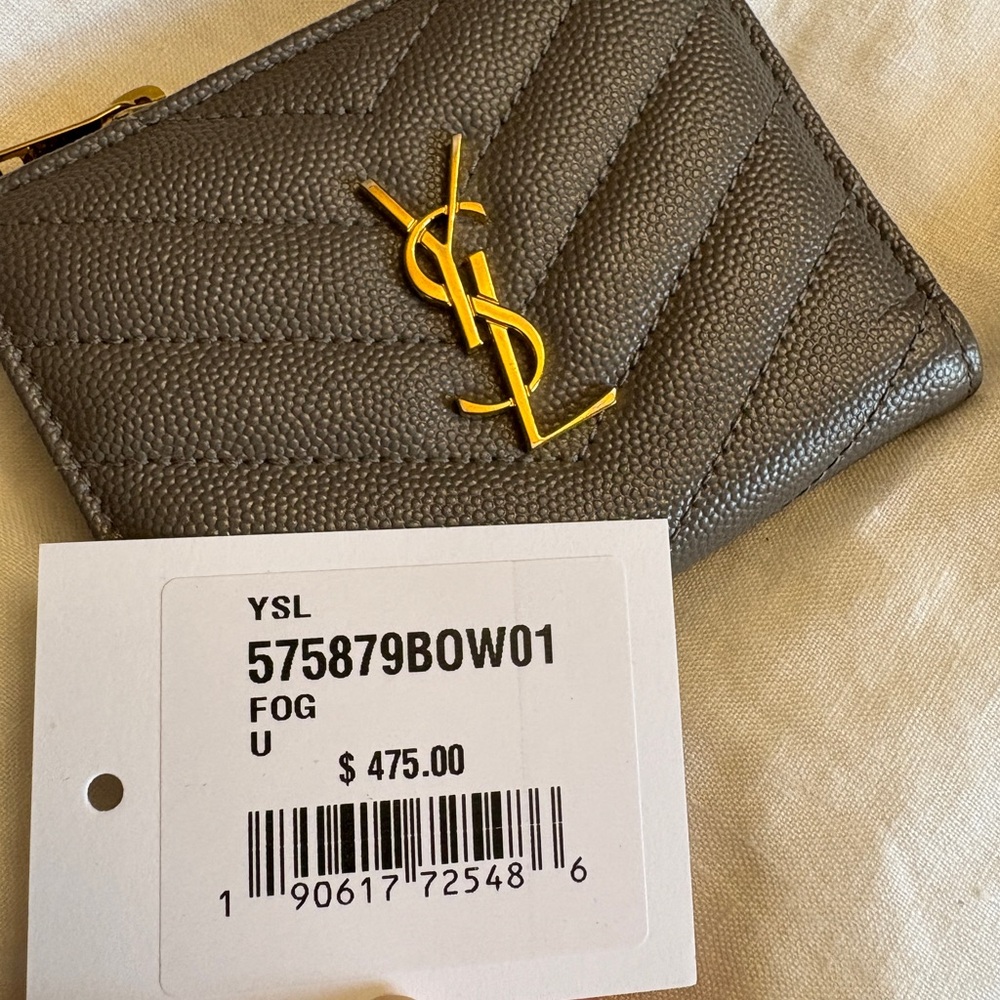 Yves Saint Laurent Gray french wallet/card holder. EXCELLENT CONDITION